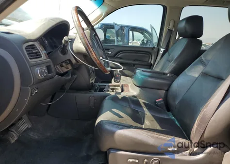 2013 GMC Sierra K1500 Denali z USA, uszkodzony, nr VIN 3GTP2XE28DG255315